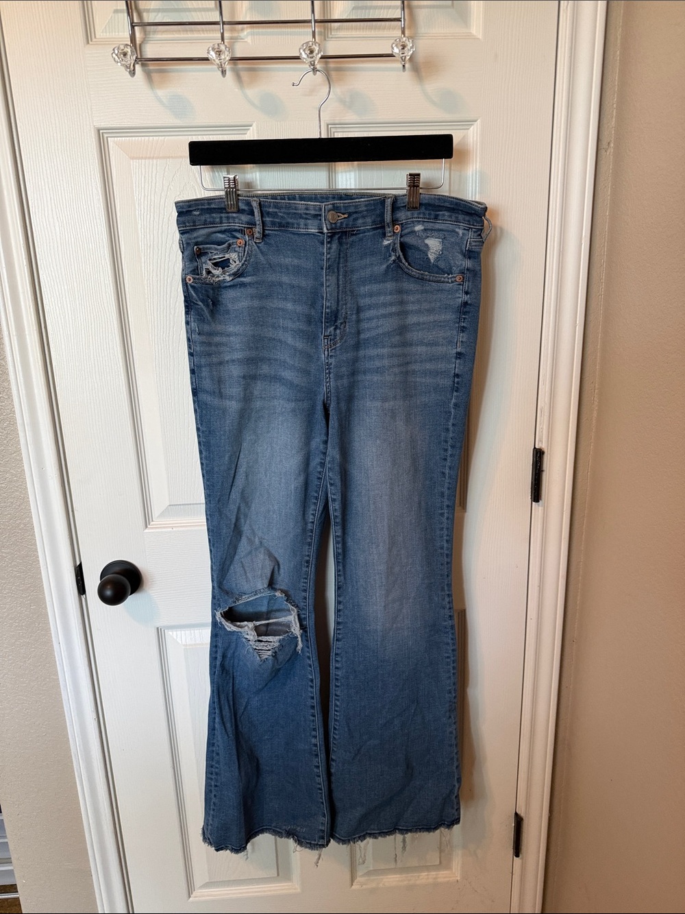 American Eagle Super Hi-Rise Flare Jeans